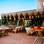 Karnelyan Alacati Çeşme
