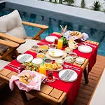 Karnelyan Alacati Szálloda Çeşme