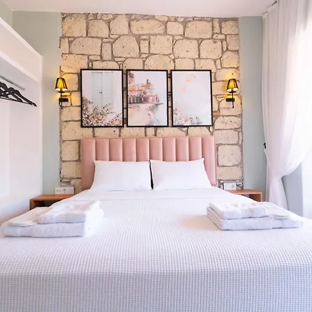Hotel Karnelyan Alacati *