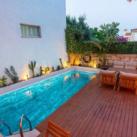 Otel Karnelyan Alacati Çeşme