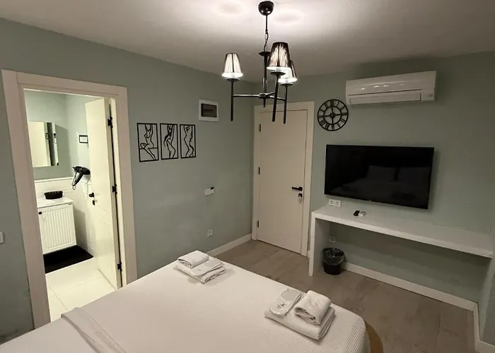 Karnelyan Alacati Szálloda